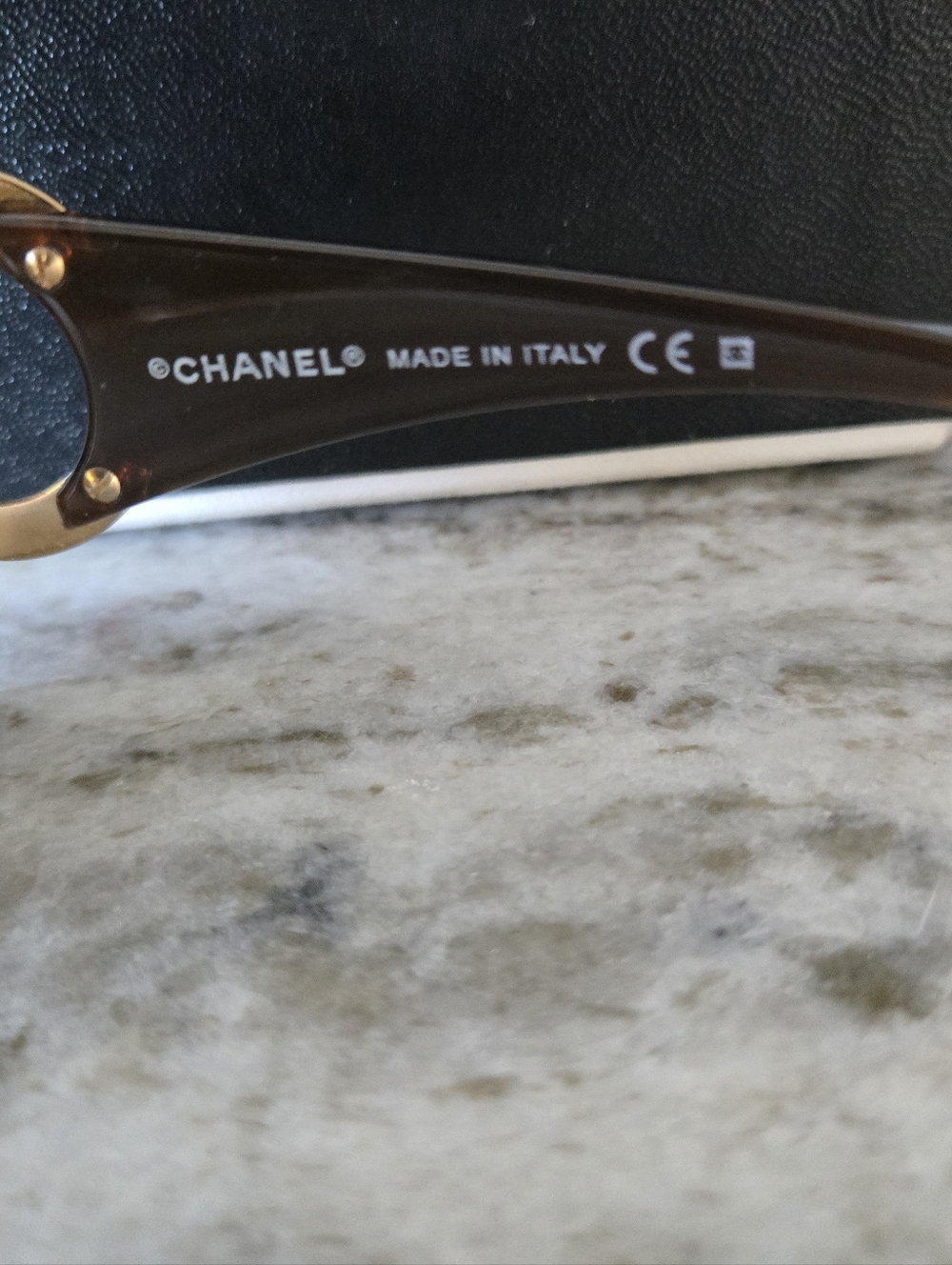 Authentic CHANEL Brown Gradient Oversized Women's Sunglasses - Picture 4 of 7